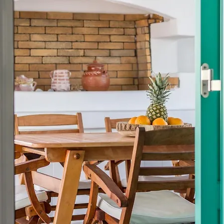 Pineapple House Mykonos *